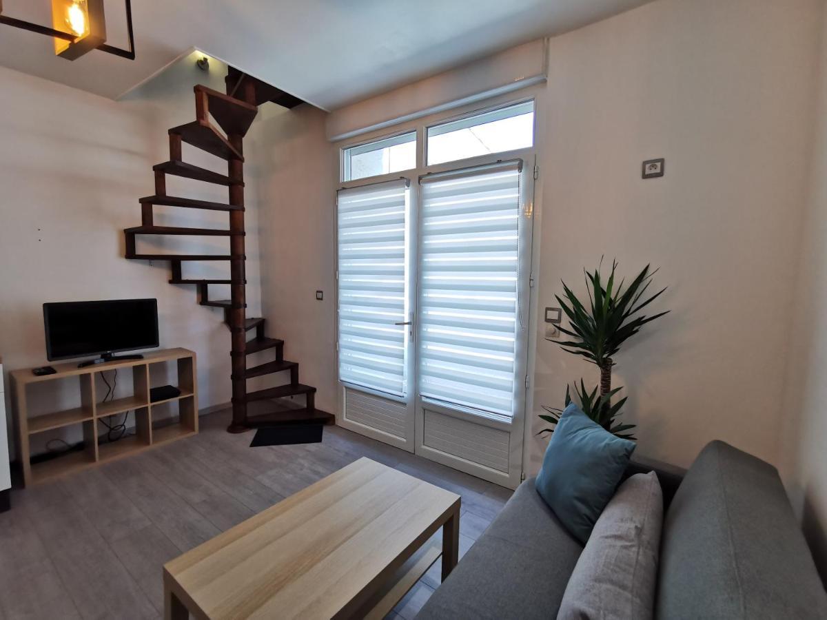 Charmant Appartement Dans Centre Meschers/Gironde Exterior foto